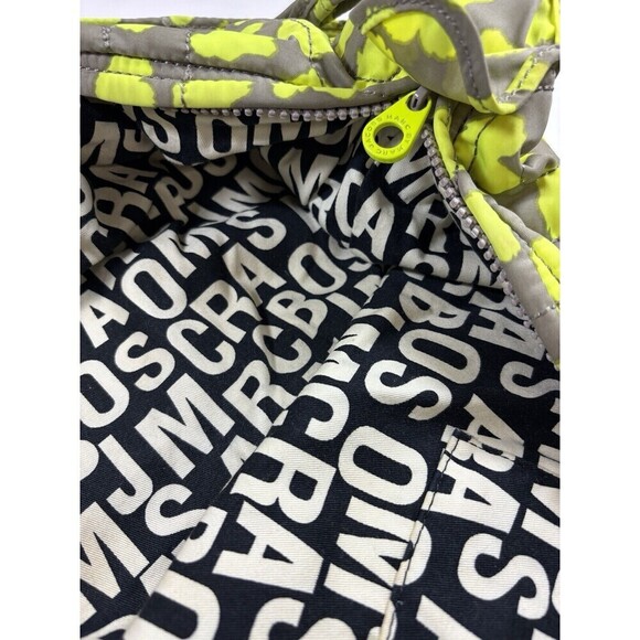 Marc by Marc Jacobs Crossbody Sling Hobo Bag Fluorescent Yellow Grey Heart Print - Picture 13 of 15